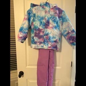 Mountain Hardware 5/6 ski bib and jacket. Worn once